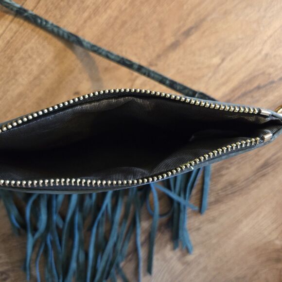 Tooled Green Fringe Bag Boho Crossbody Purse with Wristlet Strap Detachable - Picture 6 of 6
